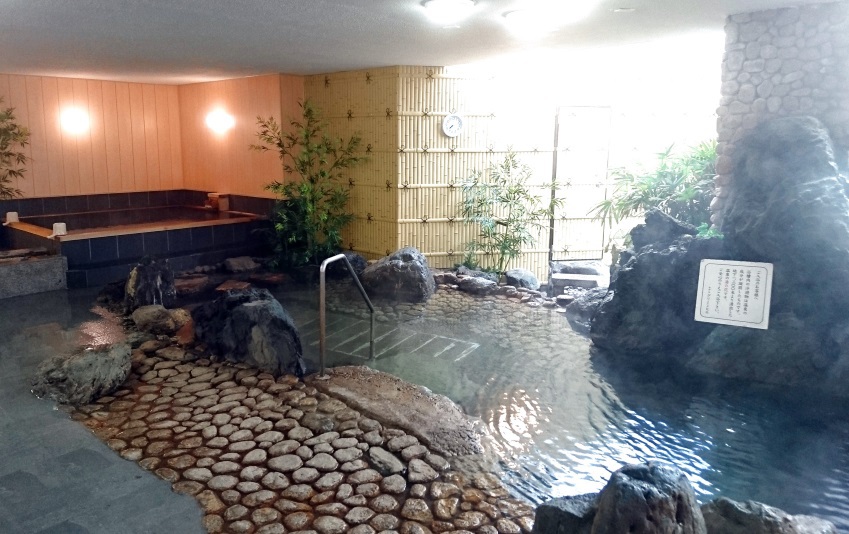 This photo about Reiwa Golf Resort Glamoing & Villa shared on HyHotel.com