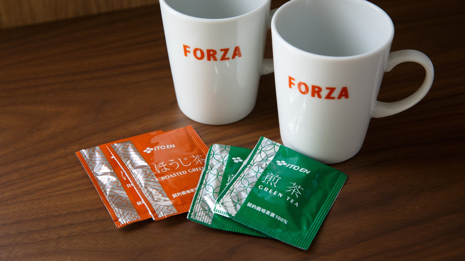 緑茶・ほうじ茶（一部客室）※写真はイメージです