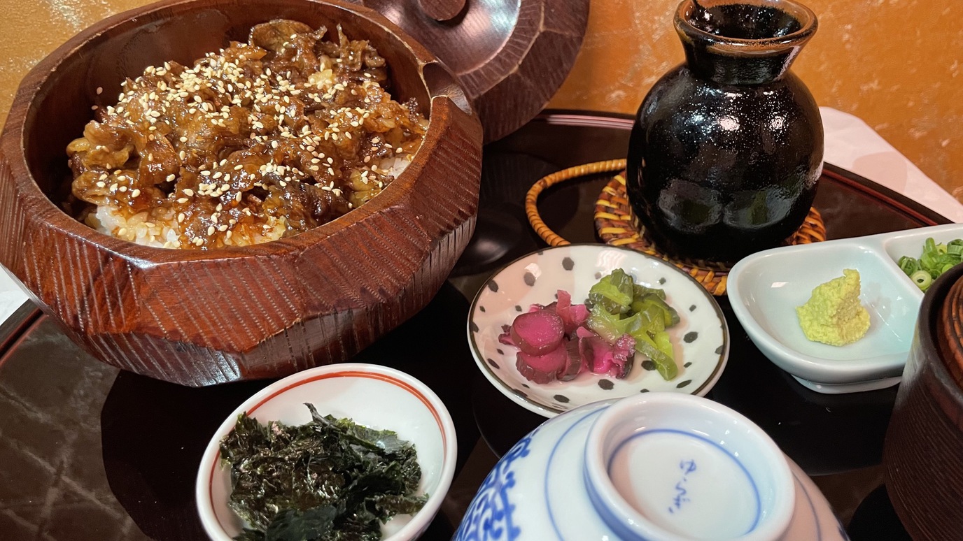 伊勢ランチメニュー「黒毛和牛ひつまぶし風 」