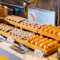 【日本人大歓迎】朝食+パイナップルケーキとタピオカミルクティー付★ウェルカムワイン、ナイトスナック付