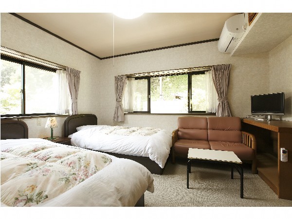 Sankichi Sankichi is conveniently located in the popular Izu area. Offering a variety of facilities and services, the property provides all you need for a good nights sleep. Pets allowed are on the list of th