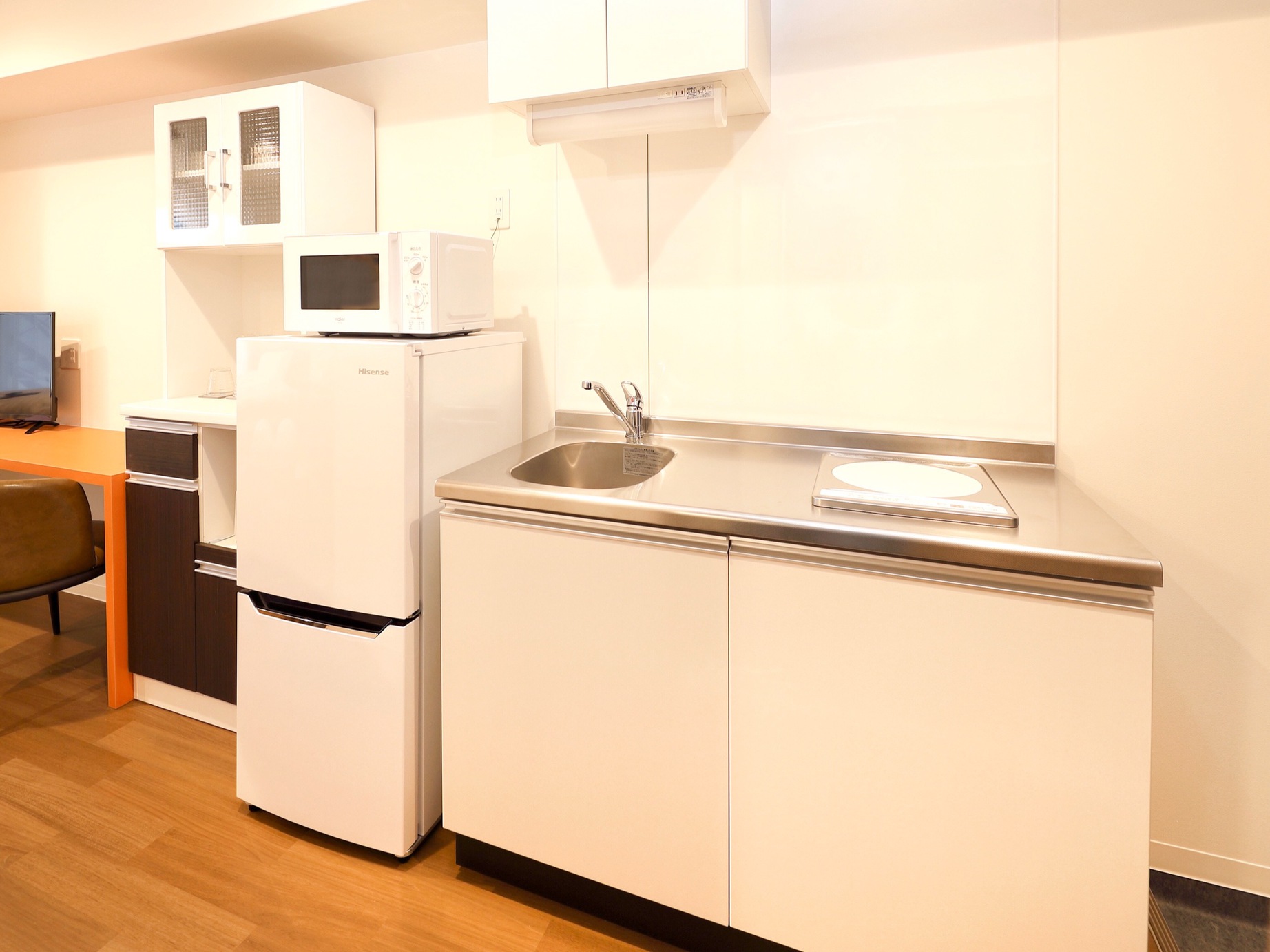 客室設備 全室キッチン・調理器具・炊飯器・電気ケトル等、ご用意しております。
