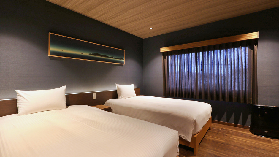 落ち着いた雰囲気の寝室 