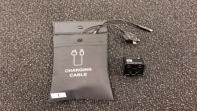 ＜充電器・プラグ＞iPhoneやandroidの充電器が一体型の充電器、マルチプラグ貸出しております