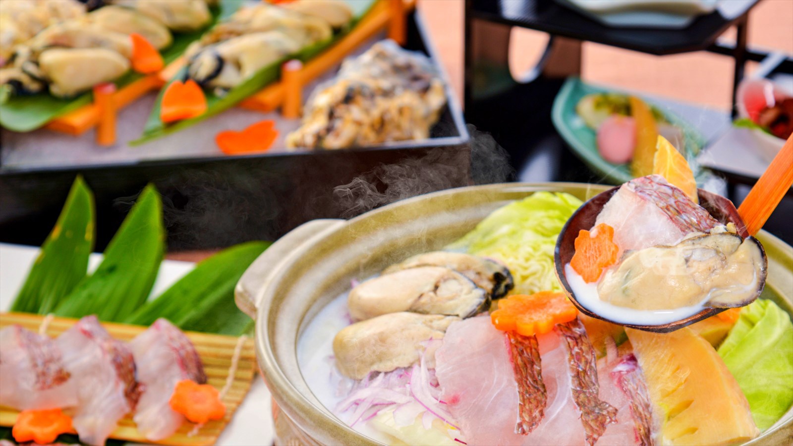 播磨灘産天然桜鯛と赤穂産カキを使った豆乳鍋