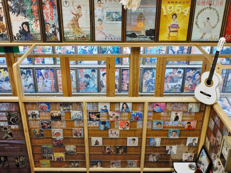 ポスターＢ館