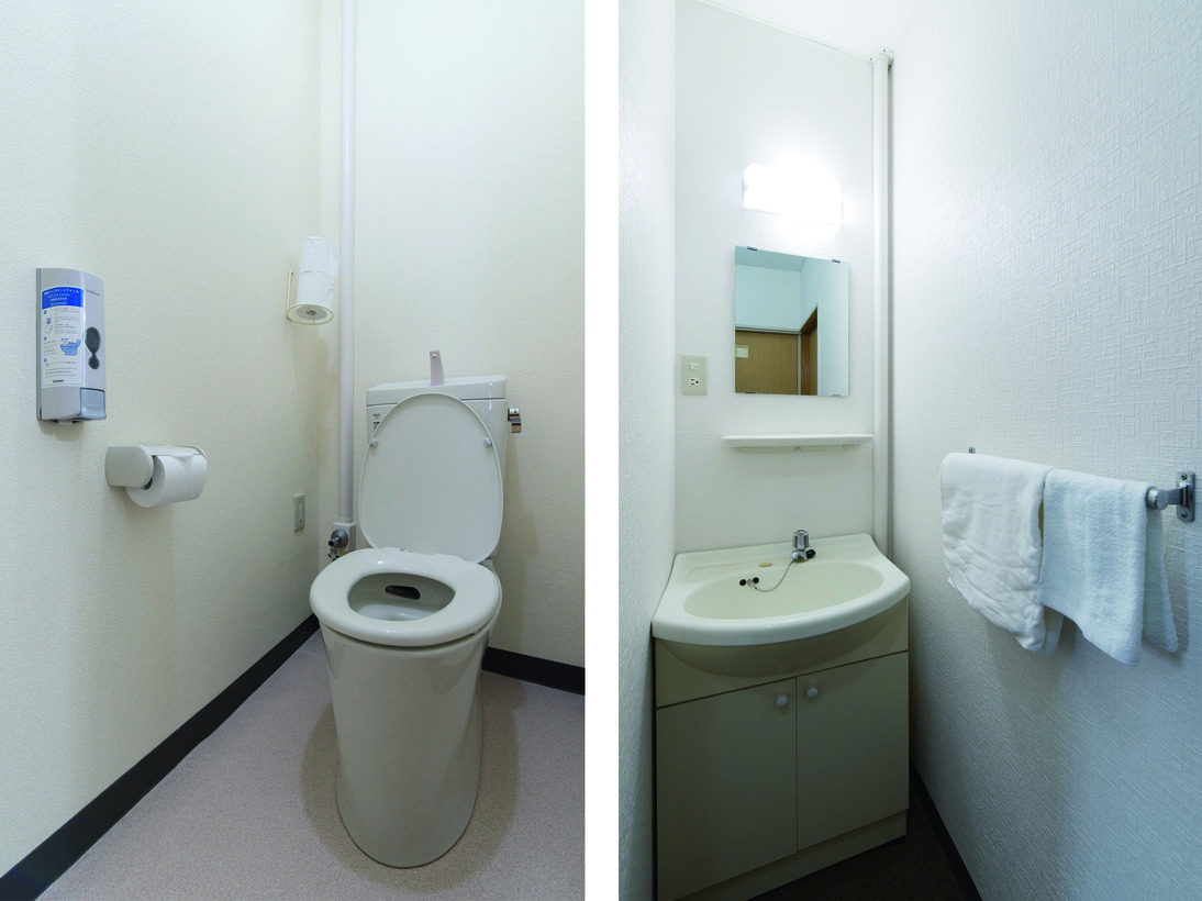 和室６畳１〜３人部屋（共同シャワー・トイレ付）トイレ