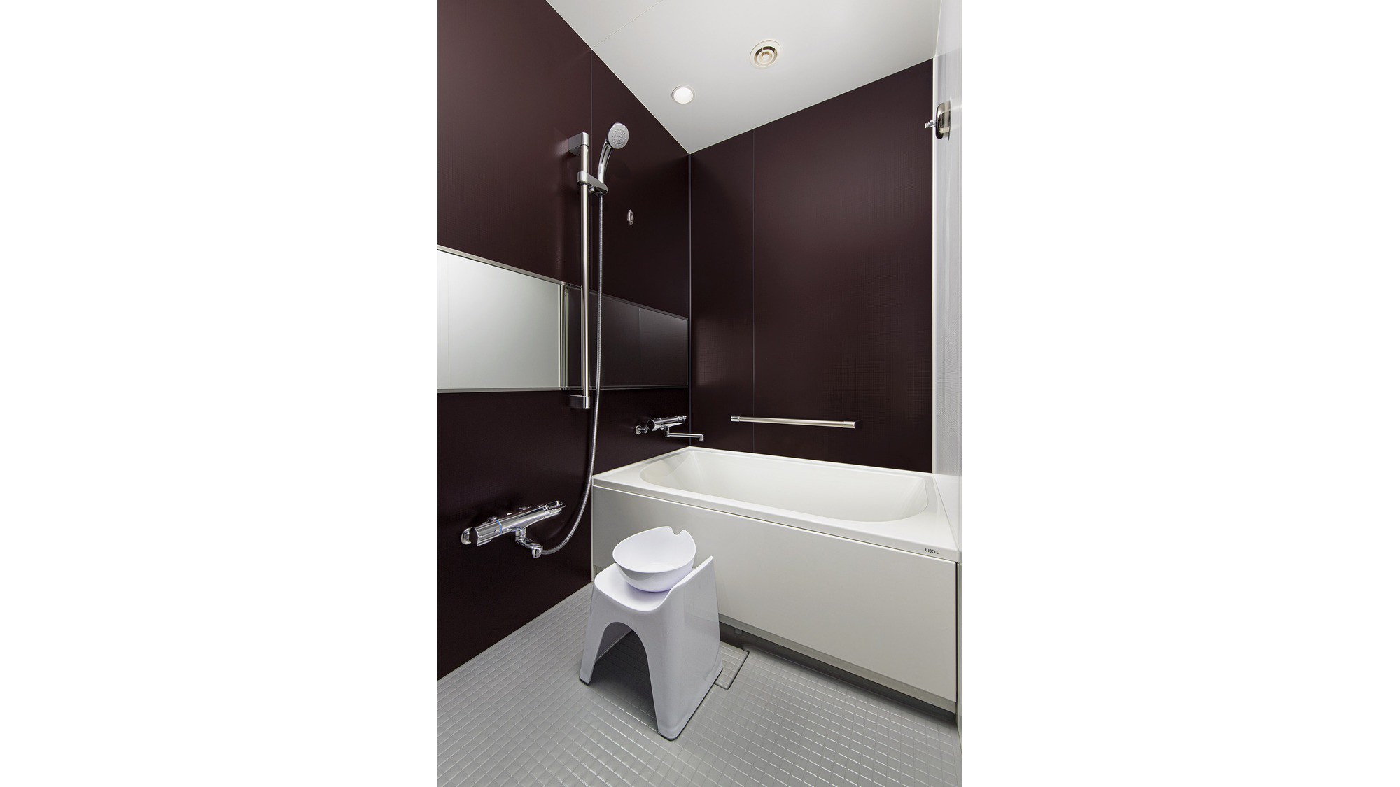 コンフォートフォースバスルーム