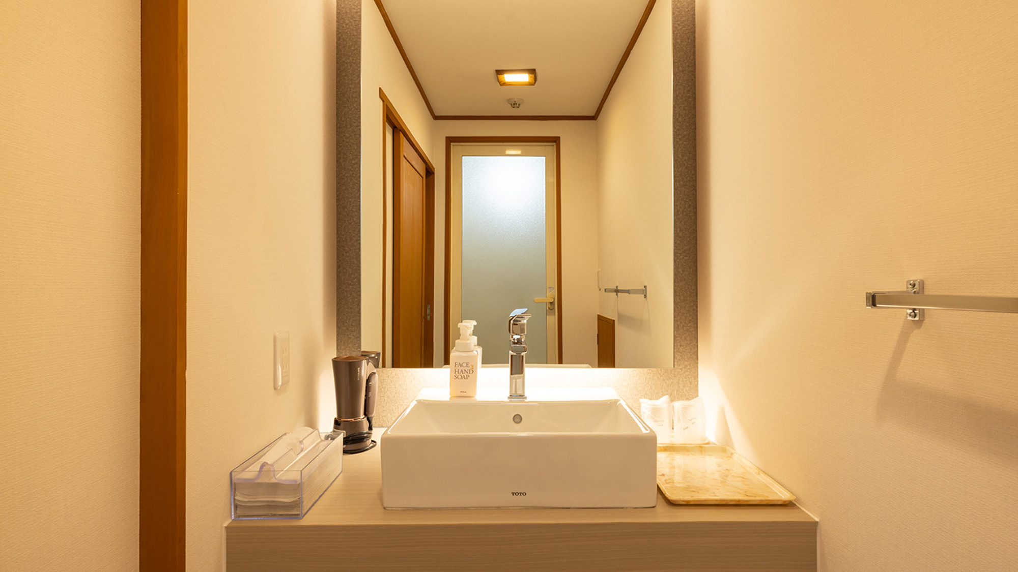 【モダン和室】クイーンベッド（禁煙）