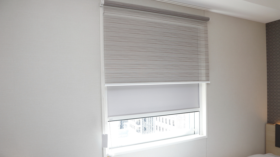  【カーテン】客室内、遮光カーテンとレースカーテン