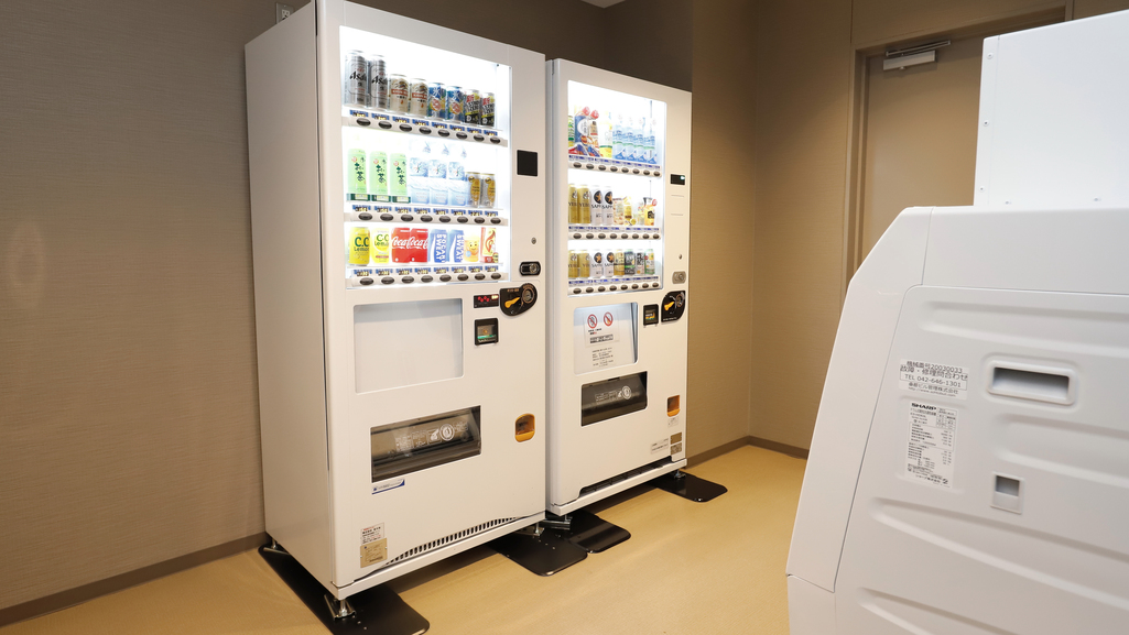 【2Fランドリーコーナー】自動販売機