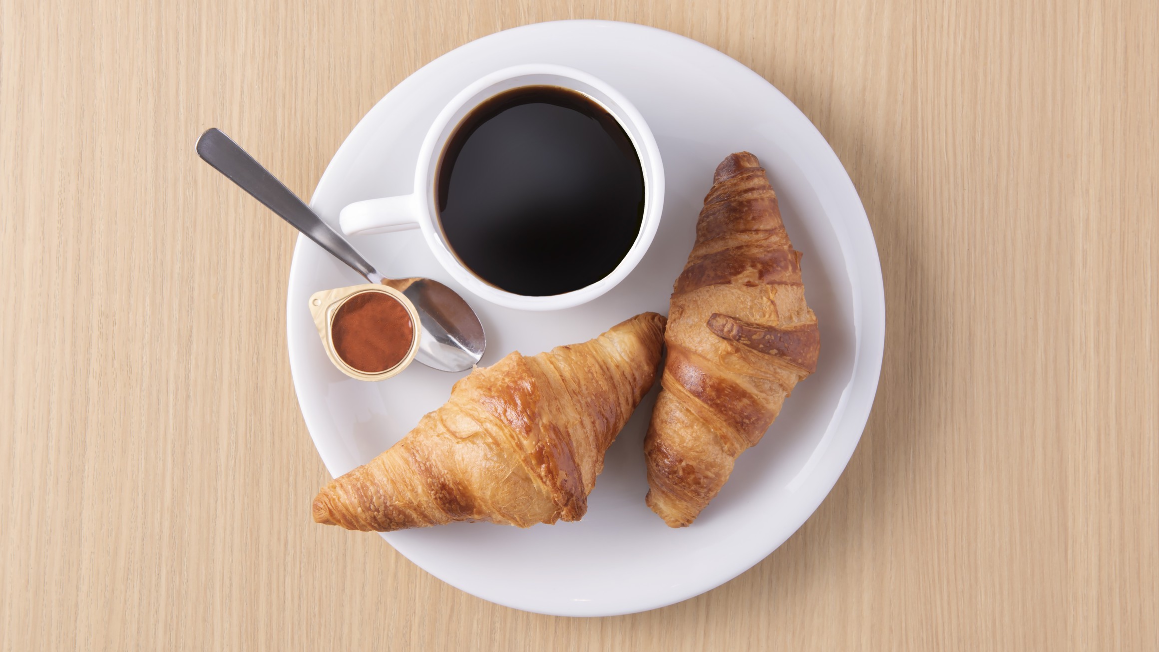 朝食イメージコーヒー&パン
