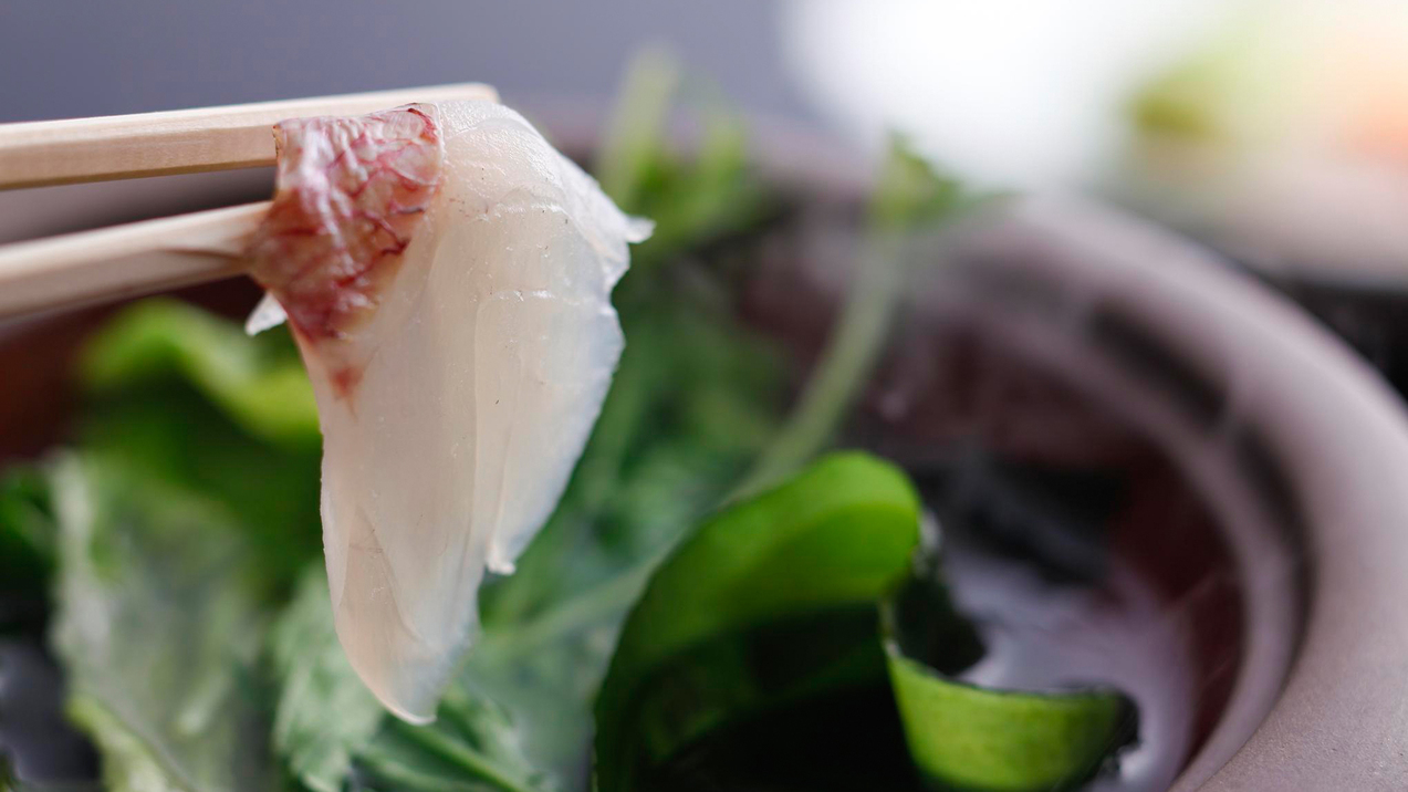 【鯛しゃぶ鍋】ほのかな甘みに春を覚える桜鯛のしゃぶしゃぶ鍋（イメージ）