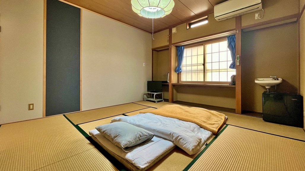 【寛ぎ部屋】和室8畳。人数により当館で割り振り致します。