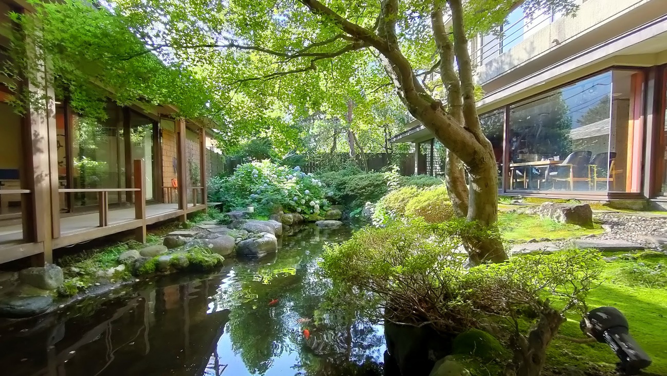 当館自慢の中庭