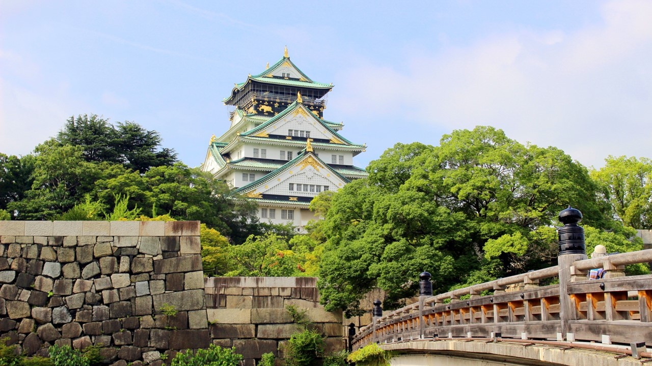 豊臣秀吉ゆかりの『大阪城』まで徒歩約10分！自然散策も可能♪