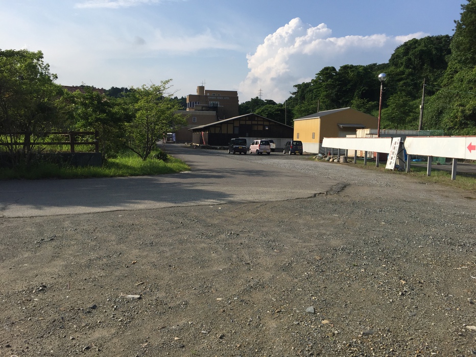 大型車駐車可能な駐車場
