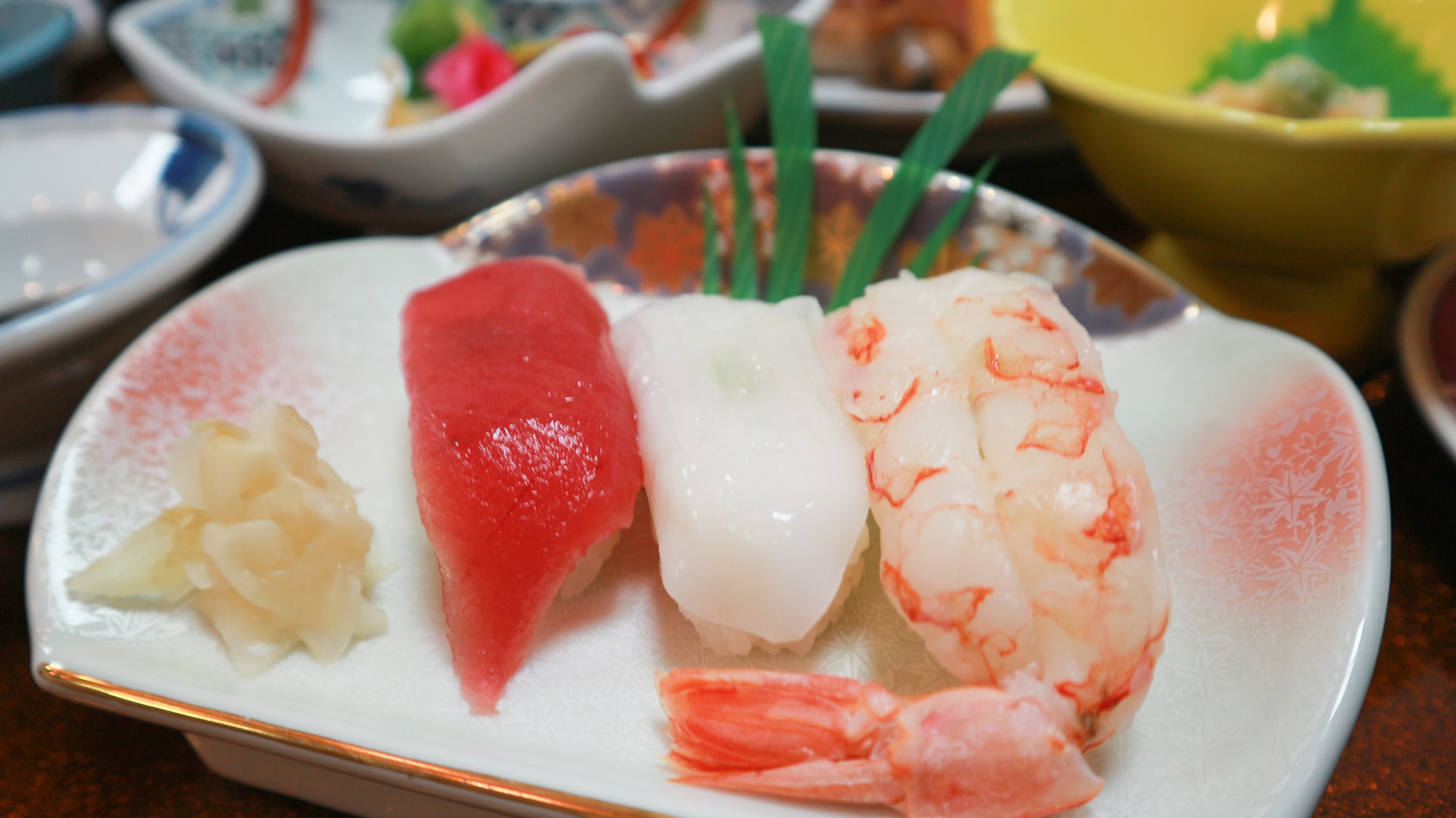 *【夕食／握り寿司一例】三陸産の海の幸を握りでどうぞ