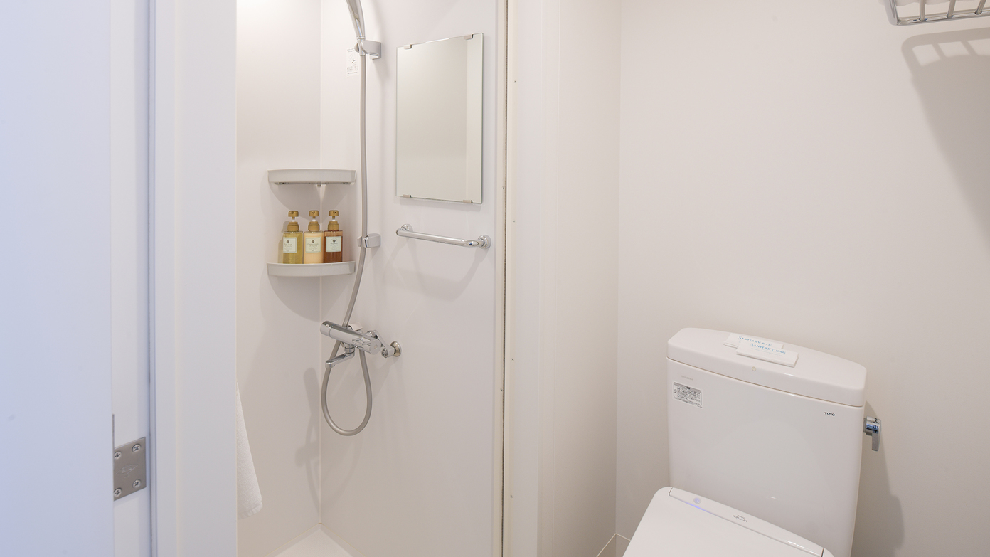 バスルームシャワーブースダブルでは浴槽のご用意がございません