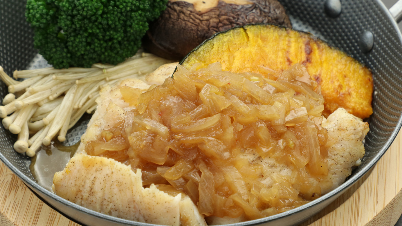 この日の夕食のメインはお肉♪季節の野菜と一緒にどうぞ