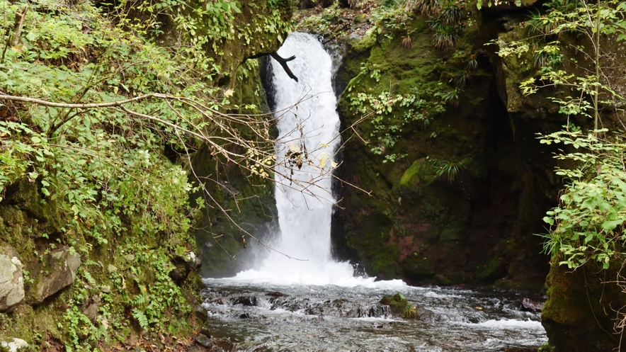 軽井沢竜返しの滝