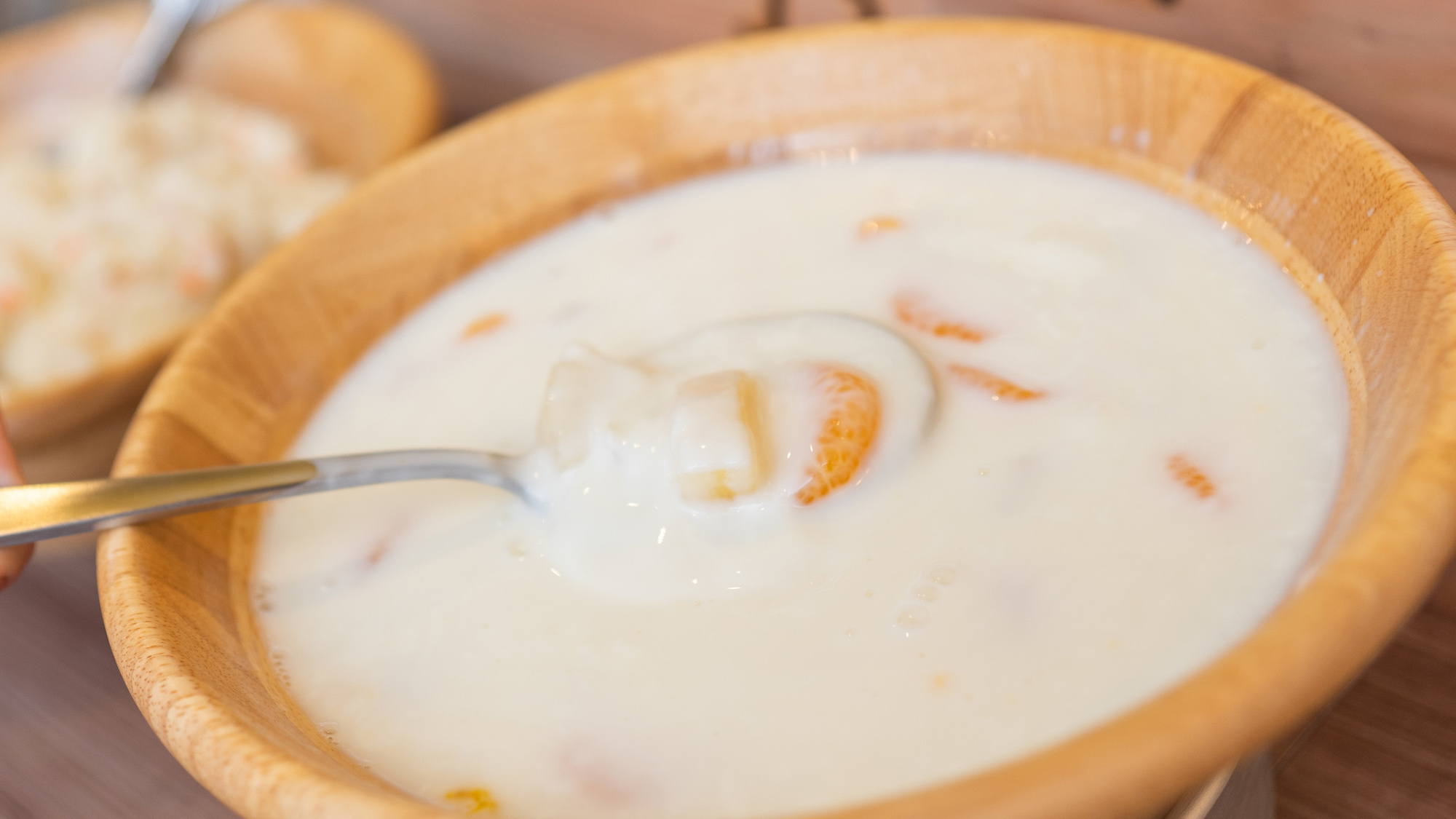 牛乳やヨーグルトはカルシウムたっぷり！