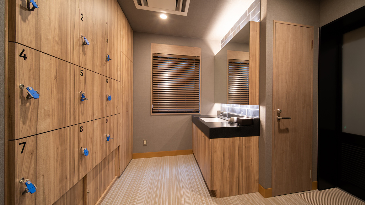 天然温泉の香りに惹かれます