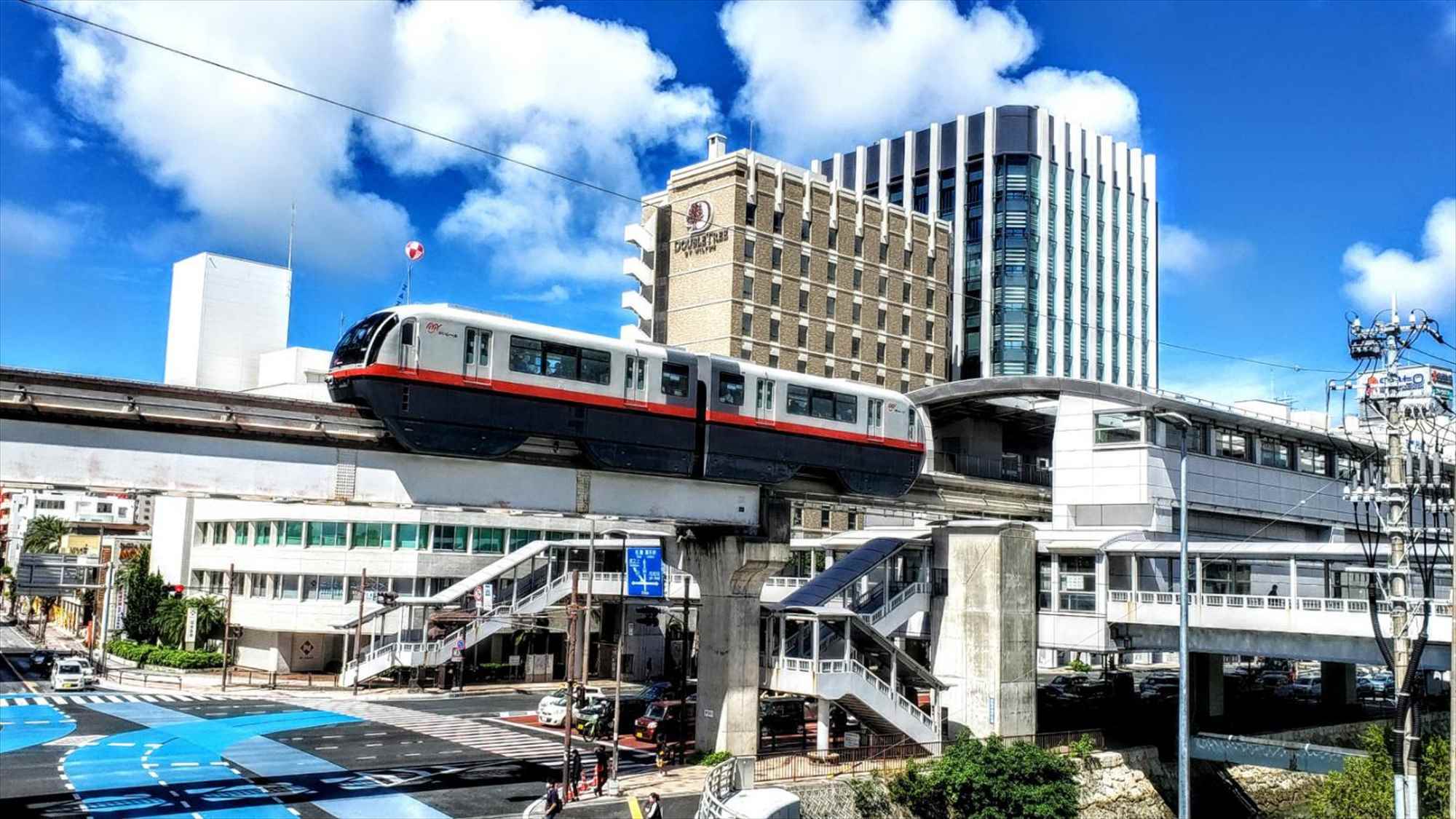 【旭橋駅】当館より徒歩2分程度