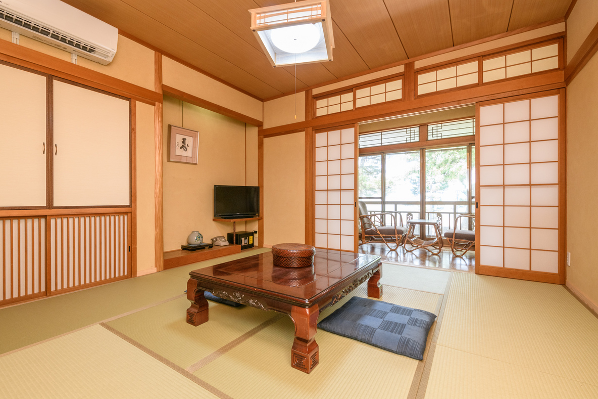 和室禁煙4人部屋（お部屋の一例）