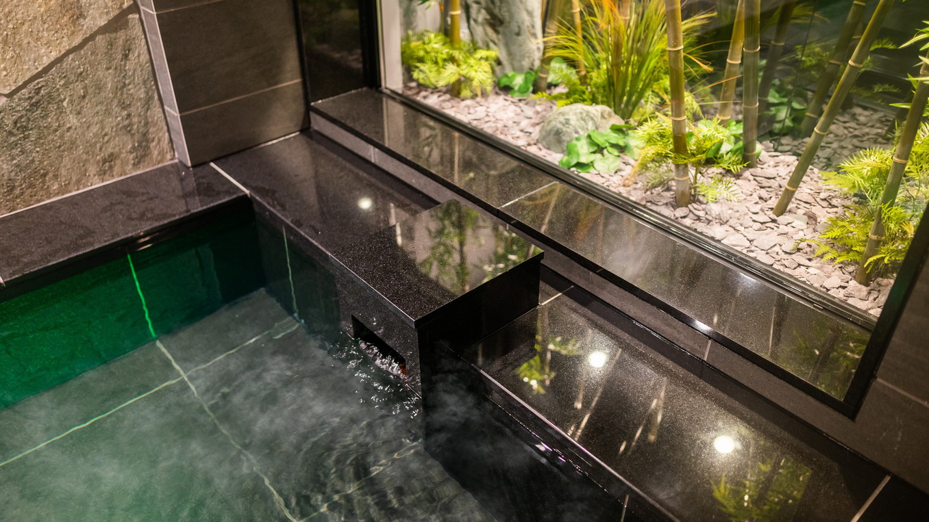 いやだに温泉「石鎚の湯」アルカリ性単純泉香川県三豊市の地下から湧き出た天然温泉