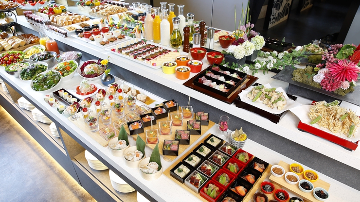 【レストラン「空-KU-」朝食】小さな「桝（ます）」に盛り込んだビュッフェスタイルでご提供いたします
