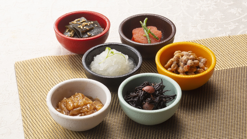 【レストラン「空-KU-」朝食】小さな「桝（ます）」に盛り込んだビュッフェスタイルでご提供いたします