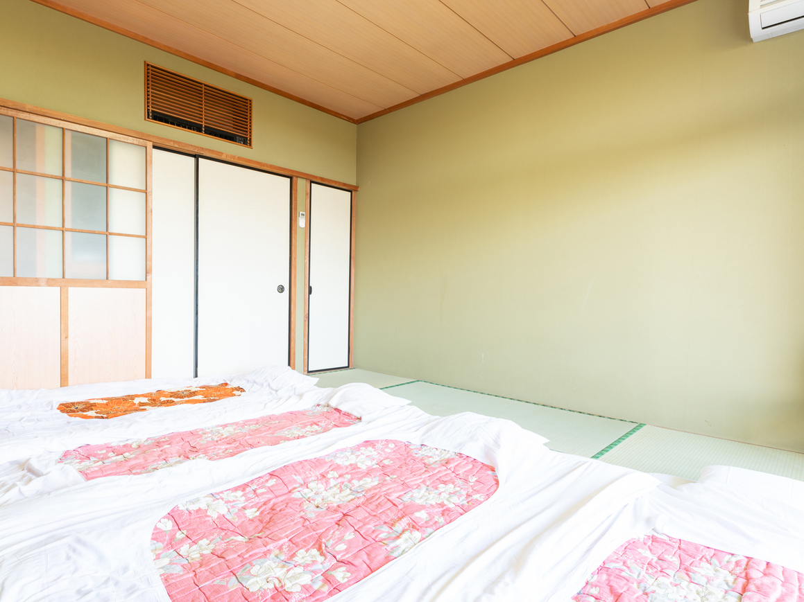和室１〜４名様（バス・トイレなし）9