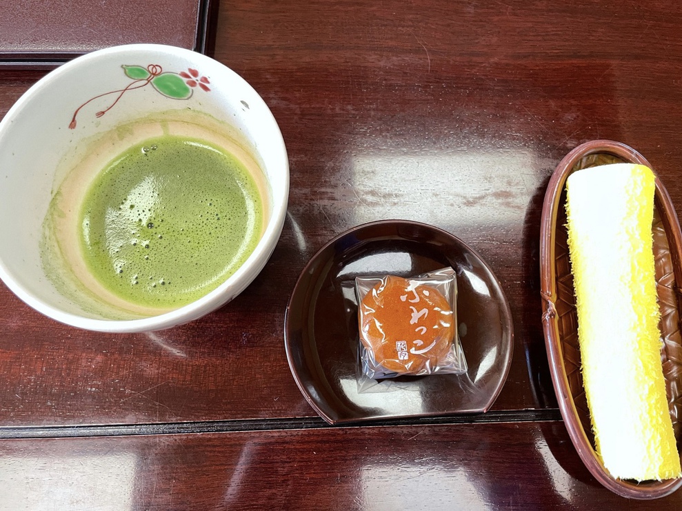 ご来館のお客様にお出ししている抹茶