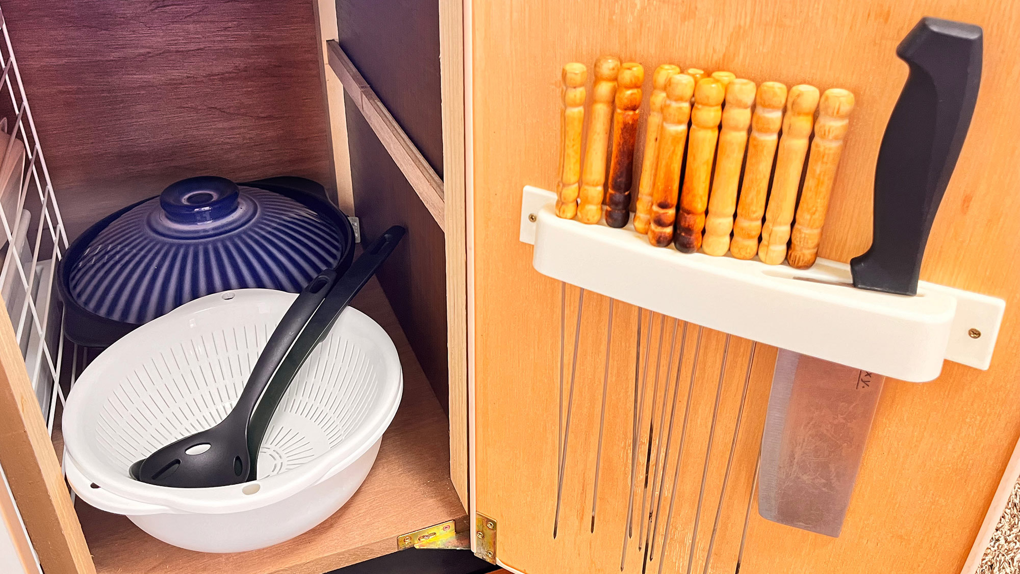 ・【キッチン】包丁や串など、調理器具を各種ご用意しています