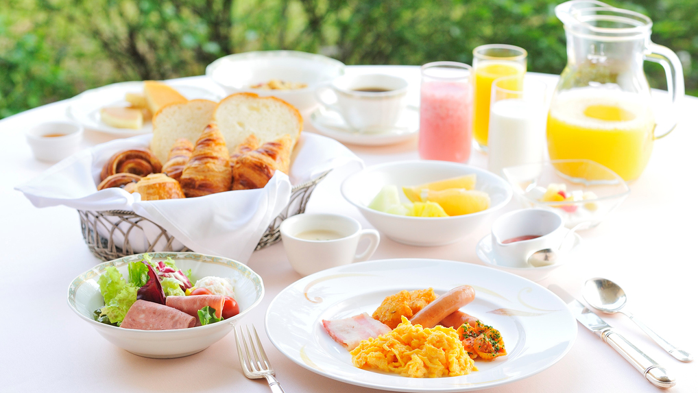 【LUXDAYSセール】庭園を眺めて優雅に朝食！＜バイキング朝食付き＞