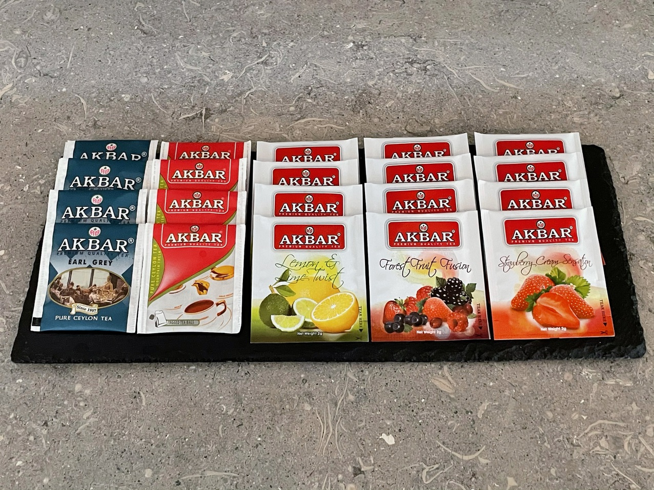 1F ゲストラウンジ（宿泊者専用）紅茶