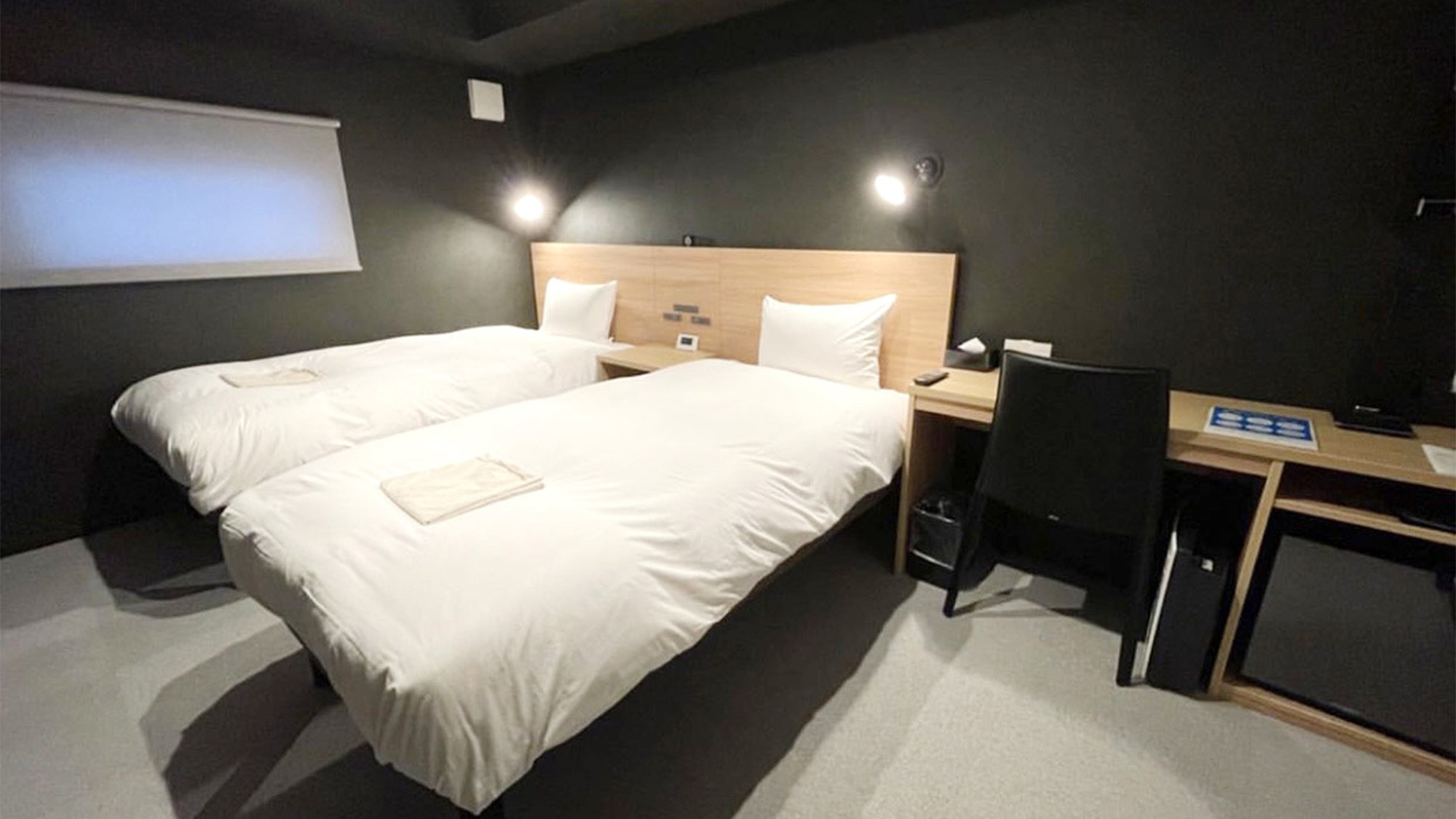 ・ツインルーム／シングルベッド(100㎝×;200㎝)×;２ゆったりしたサイズのお部屋で寛げます