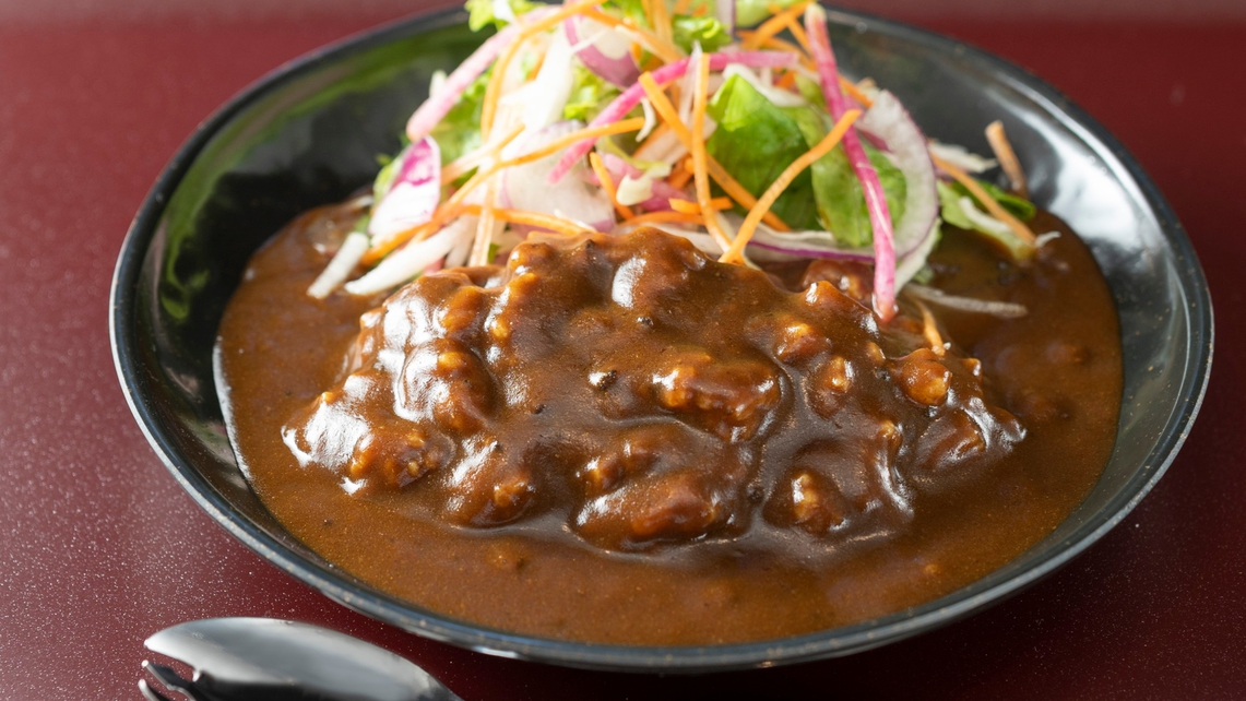 金沢名物「金沢カレー」！で一日の活力を♪