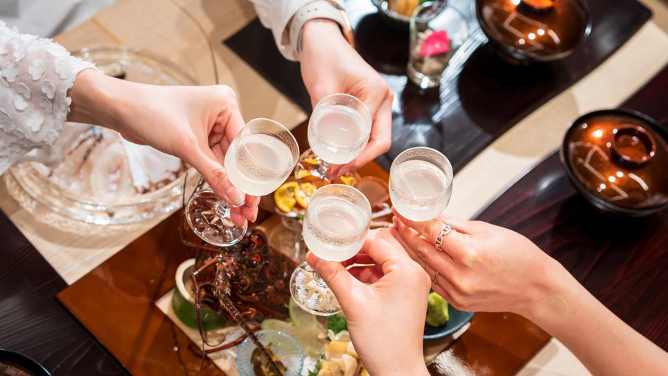 気の置けない仲間と楽しむ、夕食とお喋り