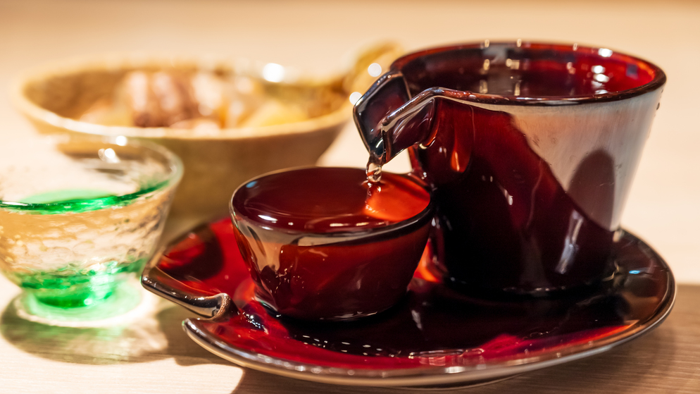 日本酒はお好みの酒器で