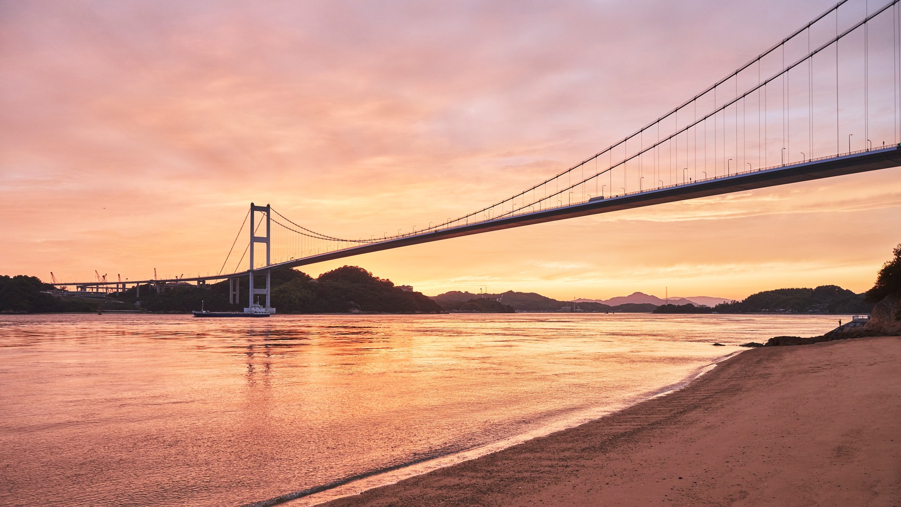 来島海峡大橋