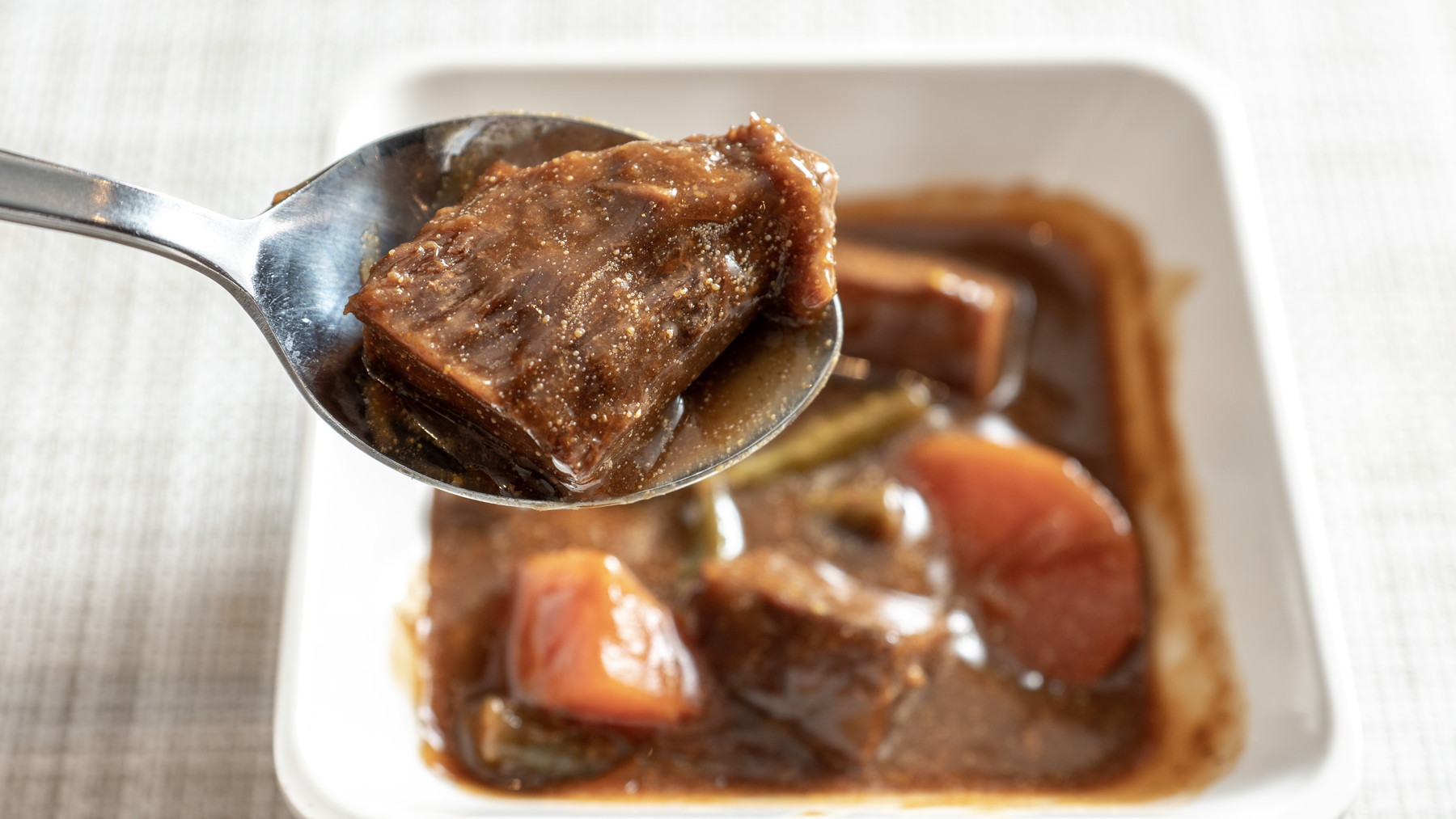仙台名物牛タンシチュー！で一日の活力を♪