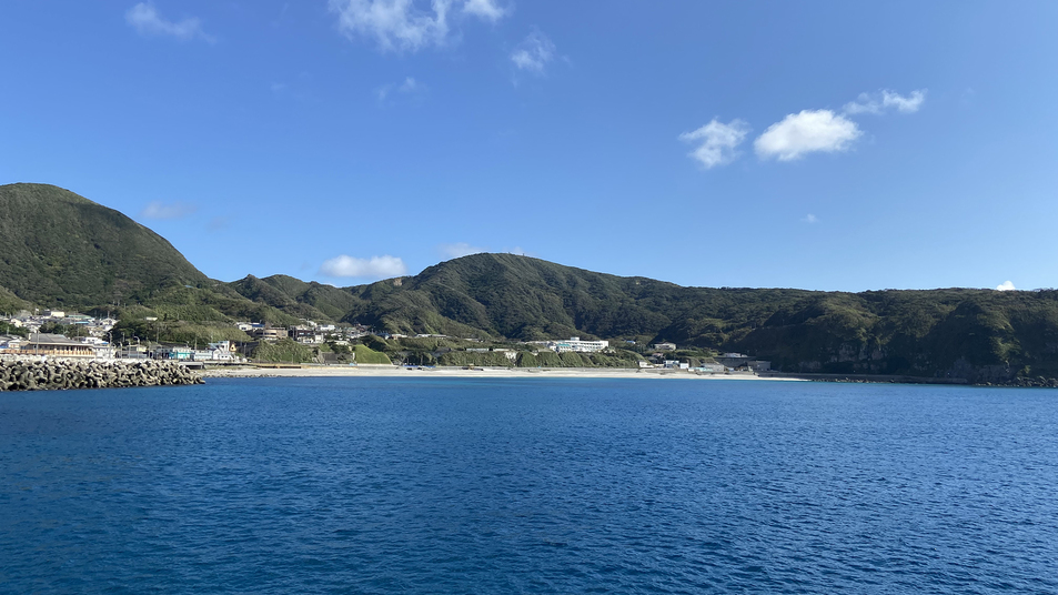 【周辺スポット】船から見た神津島