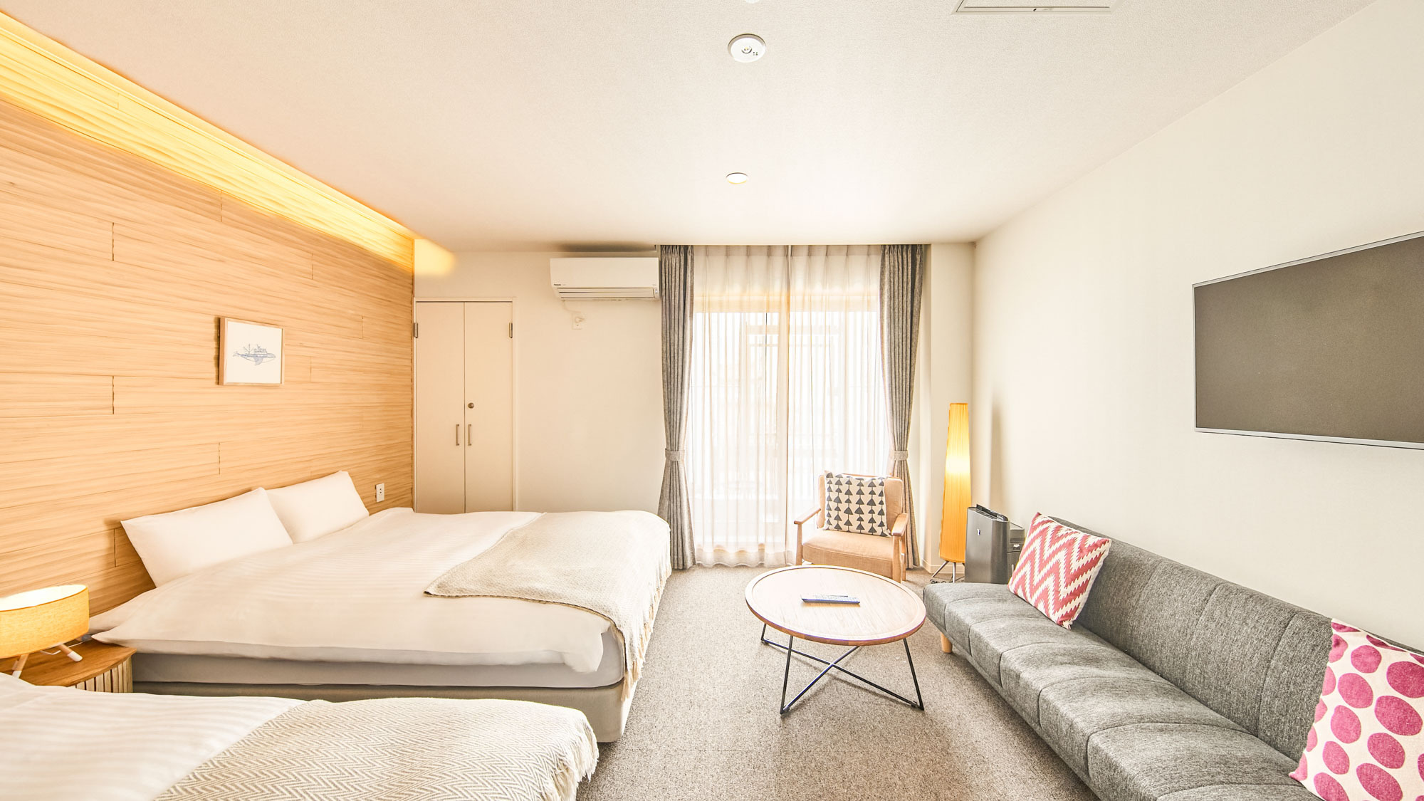 バルコニー付きツインルーム