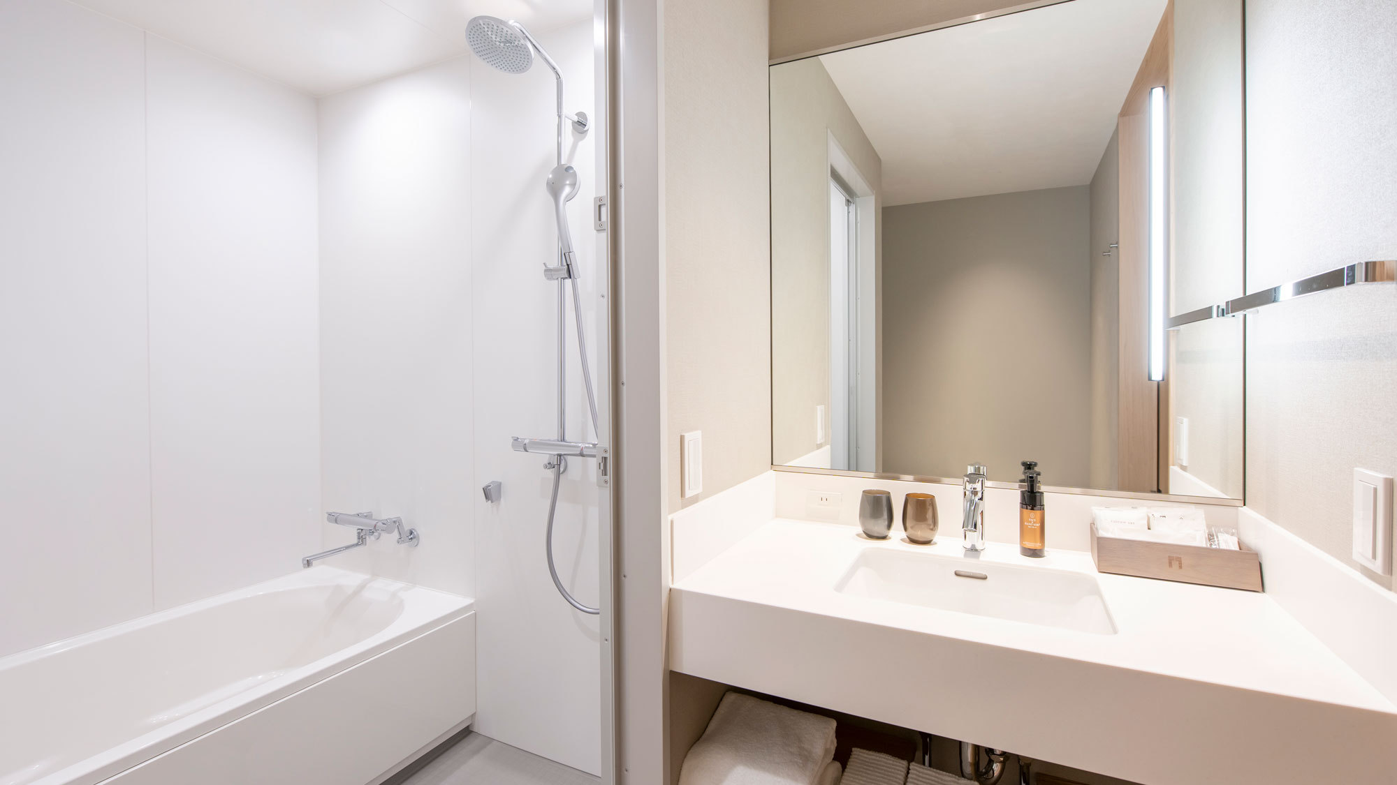 ミニマル ハリウッドツイン（25平米）洗い場付バスルーム〜イメージ〜