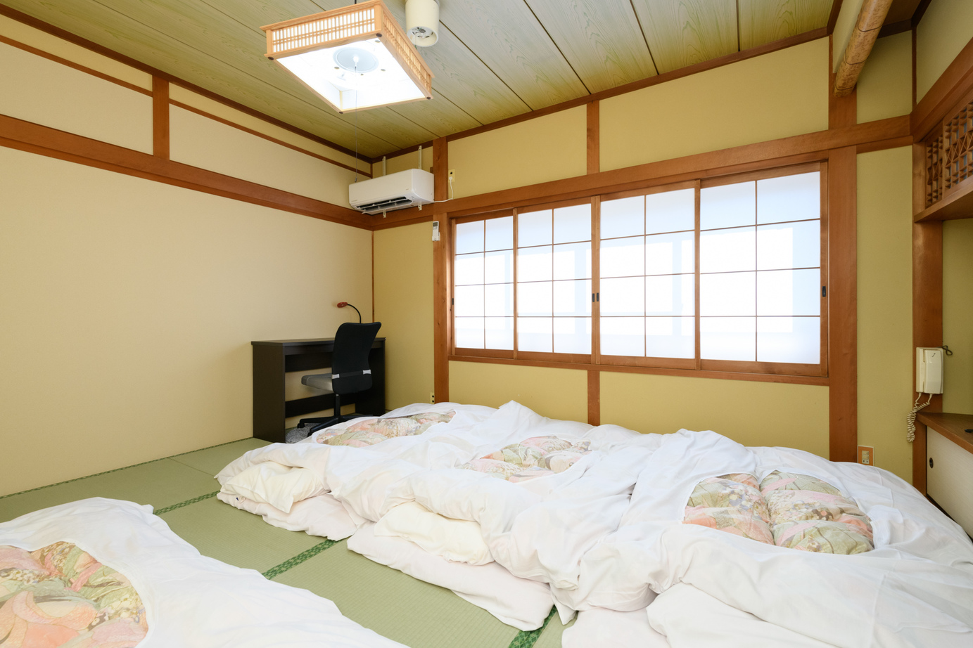 禁煙・和室四人部屋