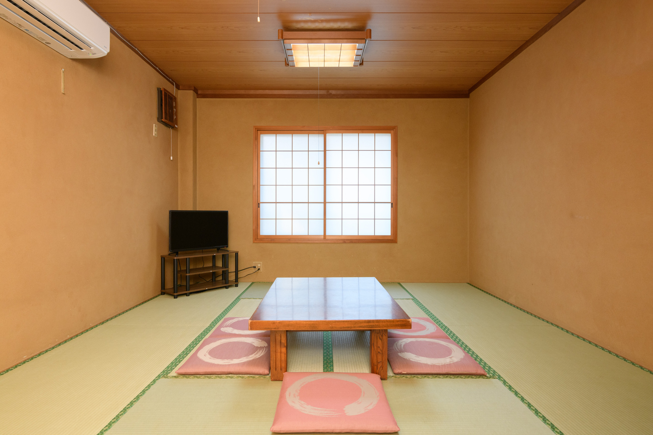 禁煙・和室五人部屋