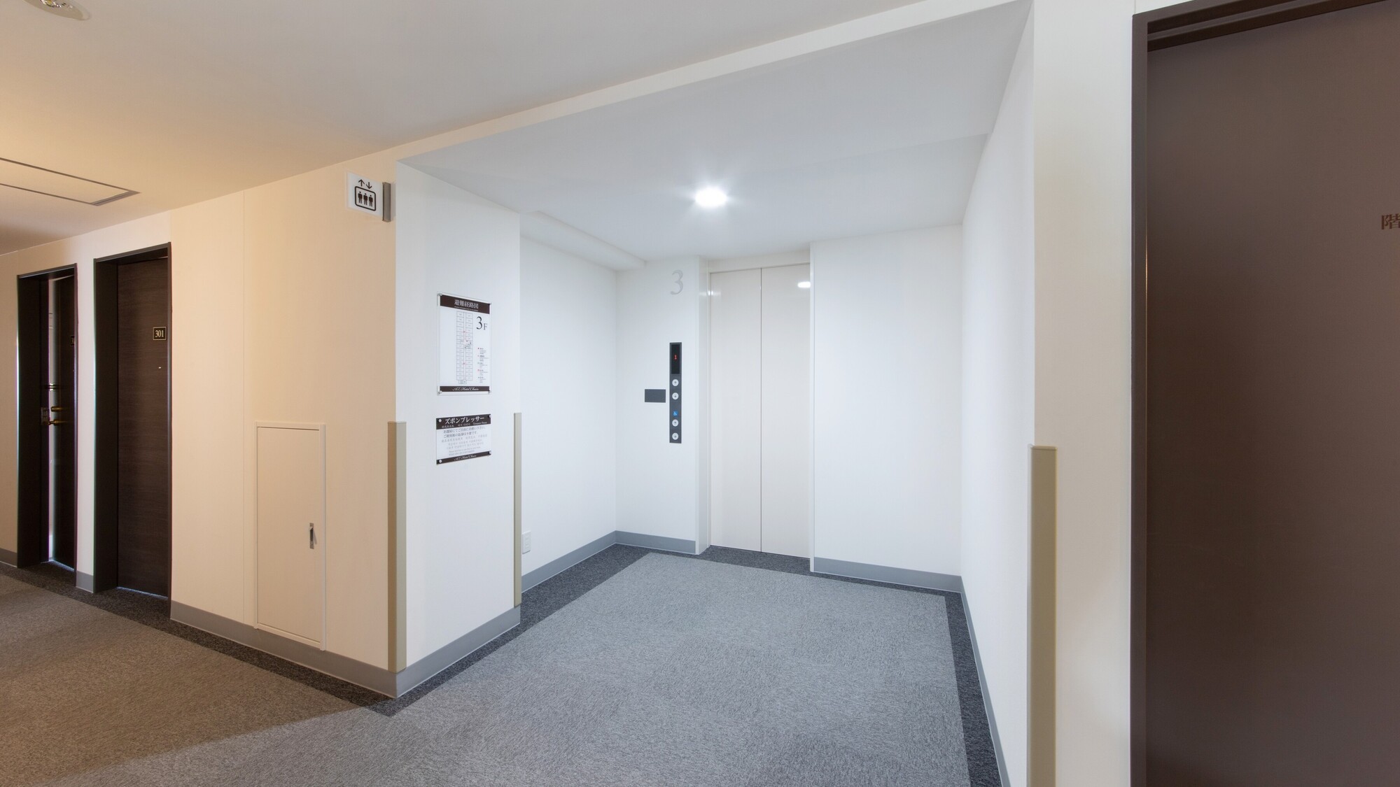 EVホール客室階