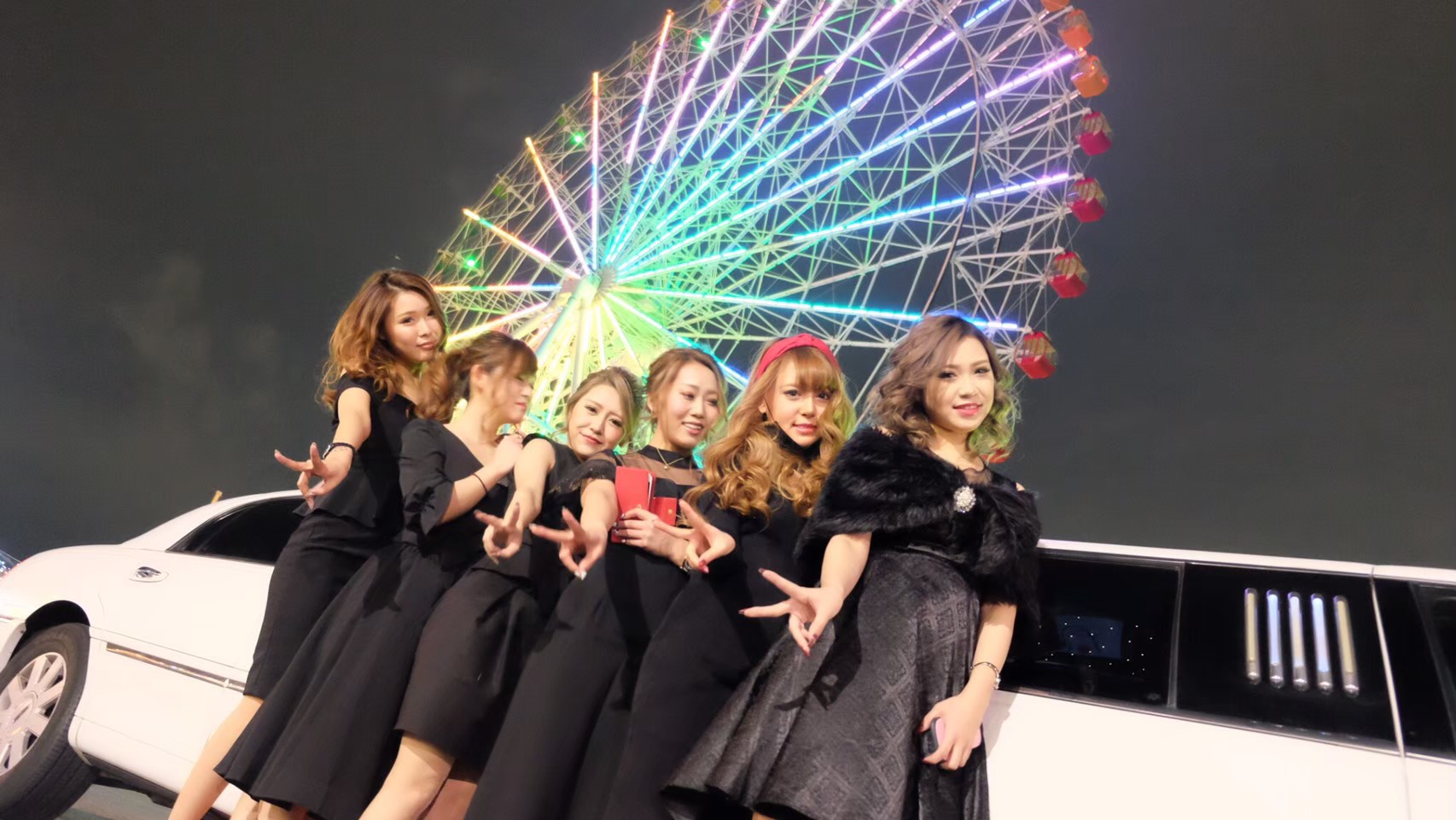 誕生日会や女子会にぴったりなリムジンプランをご用意♪